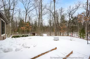 8482 S Cypress Ave, Newaygo, MI 49337 - Photo 44