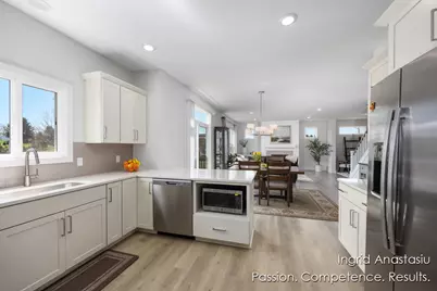 6830 Golden View Drive SE, Grand Rapids, MI 49512 - Photo 14