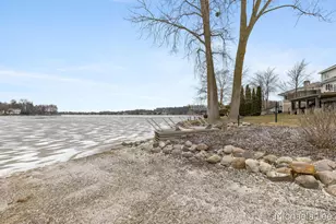 6737 Gran Via Dr NE, Rockford, MI 49341 - Photo 28