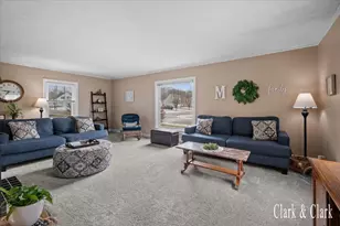 2101 Houseman Ave NE, Grand Rapids, MI 49505 - Photo 8