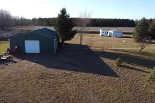 7313 W 12 1/2 Rd, Mesick, MI 49668 - Photo 8