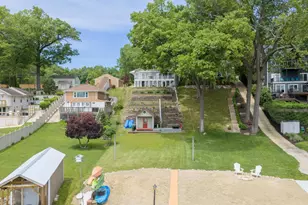 13233 Pleasant Dr, Union, MI 49130 - Photo 4