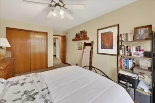 768 Watersedge Dr, Ann Arbor, MI 48105 - Photo 16