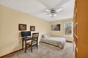 768 Watersedge Dr, Ann Arbor, MI 48105 - Photo 18