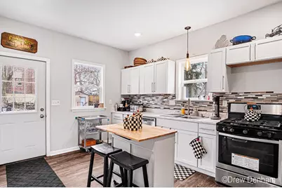 1148 Bates Street SE, Grand Rapids, MI 49506 - Photo 8