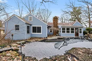 982 Woodworth St NE, Grand Rapids, MI 49525 - Photo 20