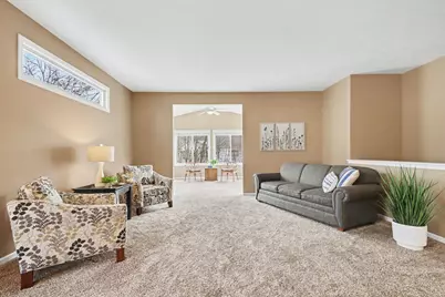 1102 Barrington NW, Grand Rapids, MI 49534 - Photo 4