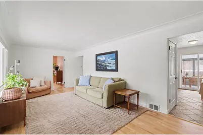 1527 Kingston Avenue, Kalamazoo, MI 49001 - Photo 6