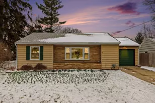 1527 Kingston Ave, Kalamazoo, MI 49001 - Photo 4