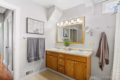 609 W Maple Street, Wayland, MI 49348 - Photo 10