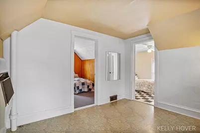 609 W Maple Street, Wayland, MI 49348 - Photo 18