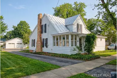 609 W Maple Street, Wayland, MI 49348 - Photo 2