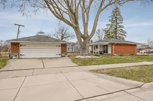 1805 Englewood Ave, Madison Heights, MI 48071 - Photo 32