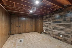 1805 Englewood Ave, Madison Heights, MI 48071 - Photo 26