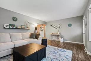 1600 Southlawn St, Jenison, MI 49428 - Photo 4