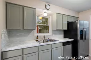 1728 Lenora Terrace NW, Grand Rapids, MI 49504 - Photo 14