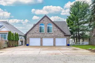 2628 E Shore Dr, Portage, MI 49002 - Photo 56