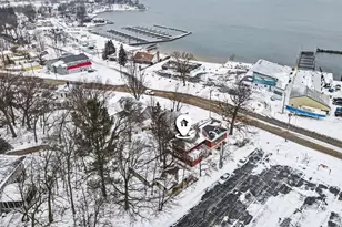 3135 Lakeshore Dr, Muskegon, MI 49441 - Photo 50