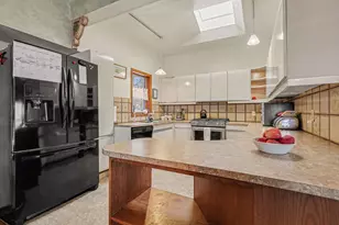 3135 Lakeshore Dr, Muskegon, MI 49441 - Photo 10