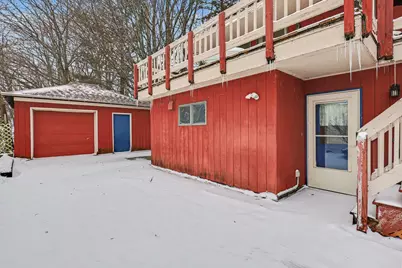 3135 Lakeshore Drive, Muskegon, MI 49441 - Photo 38