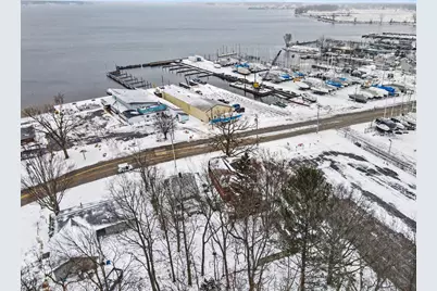 3135 Lakeshore Drive, Muskegon, MI 49441 - Photo 44