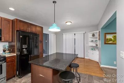 1412 Buffalo Avenue NE, Grand Rapids, MI 49505 - Photo 6