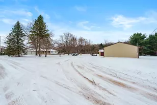 59445 S Lagrave St, Paw Paw, MI 49079 - Photo 26