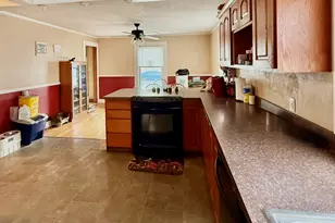 510 Spruce St, Dowagiac, MI 49047 - Photo 8