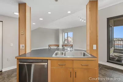 128 Campau Circle NW, Grand Rapids, MI 49503 - Photo 16