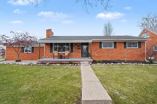 7725 N Henry Ruff Rd, Westland, MI 48185 - Photo 2