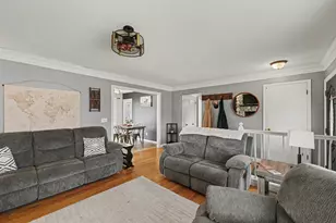 7725 N Henry Ruff Rd, Westland, MI 48185 - Photo 6