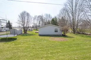 101 S Ave C, Athens, MI 49011 - Photo 16