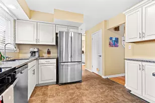 235 Burroughs St, Plymouth, MI 48170 - Photo 30