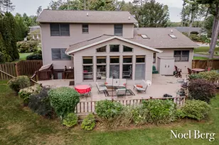 17218 Timber Dunes Dr, Grand Haven, MI 49417 - Photo 4