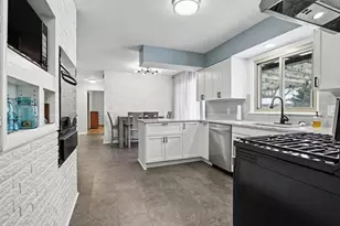 1829 Nash Dr, Saint Joseph, MI 49085 - Photo 6