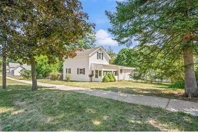 406 Marion Avenue, Big Rapids, MI 49307 - Photo 2