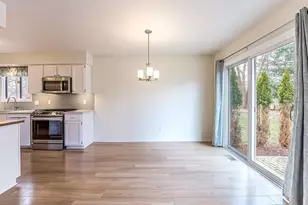 396 Berkshire Dr, Saline, MI 48176 - Photo 10