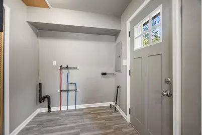 24426 Lehigh Street, Dearborn Heights, MI 48125 - Photo 8