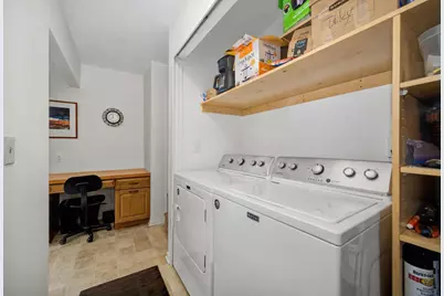 863 Greenhills Drive, Ann Arbor, MI 48105 - Photo 16