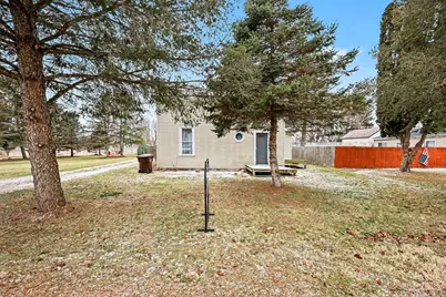 265 S Tabor Street, Lyons, MI 48851 - Photo 2