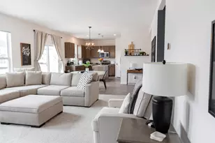 251 Quartz Wy, White Lake, MI 48386 - Photo 16