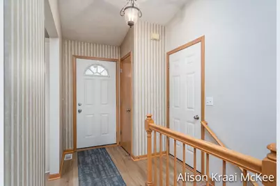5923 W Lyn Haven Drive SE, Grand Rapids, MI 49512 - Photo 16