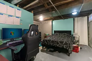 2023 Michael Ave SW, Wyoming, MI 49509 - Photo 16