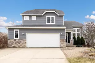 8522 Pebble Dr NE, Rockford, MI 49341 - Photo 6