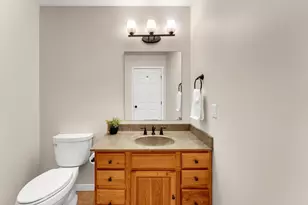 8522 Pebble Dr NE, Rockford, MI 49341 - Photo 20