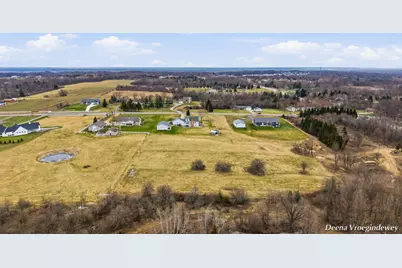 914 Jackson Street SW, Grandville, MI 49418 - Photo 10