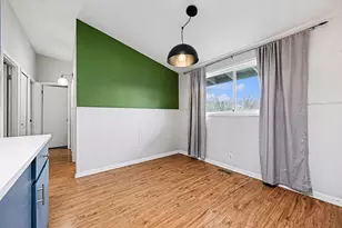 2840 Canterbury Rd, Ann Arbor, MI 48104 - Photo 14