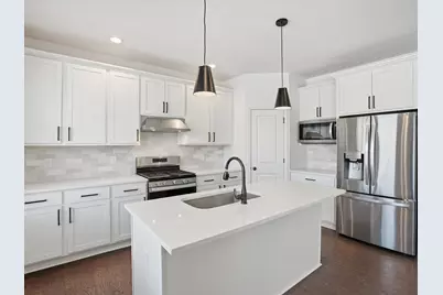 6246 Hawthorne Avenue, Ypsilanti, MI 48197 - Photo 12