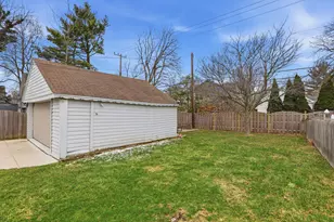 325 N Evergreen St, Plymouth, MI 48170 - Photo 42