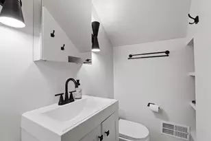 325 N Evergreen St, Plymouth, MI 48170 - Photo 26